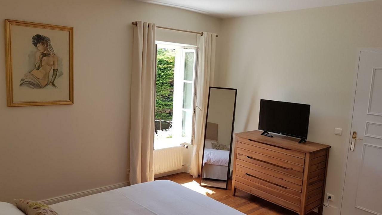 Chambre D'Hotes Liz'A Saint-Côme-de-Fresné Exterior foto